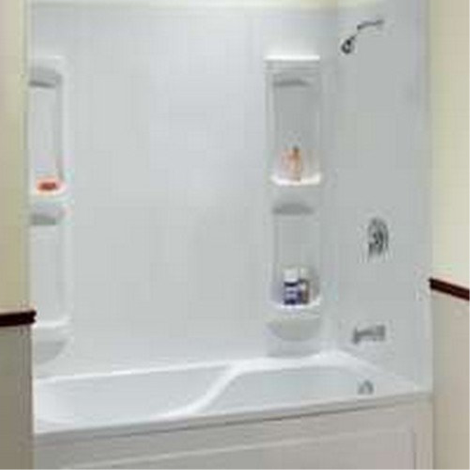 4009233 UTAH BATH SURROUND WHT MAAX Utah 59 in. H X 313/4 in. W X 601
