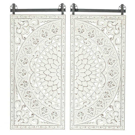 LuxenHome 2-Piece Distressed Ivory White Wood Flower Wall Decor Set