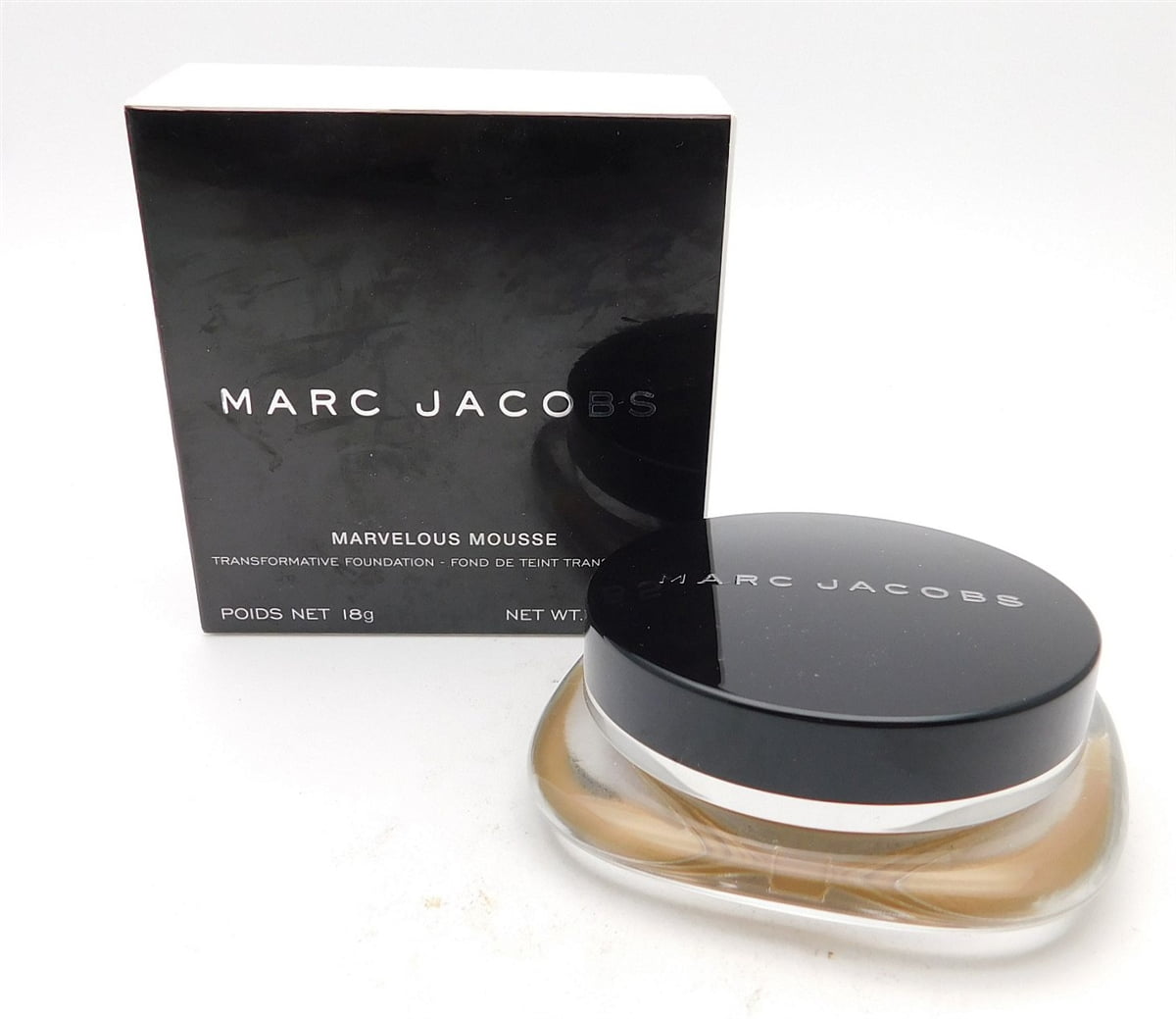 marc jacobs mousse foundation