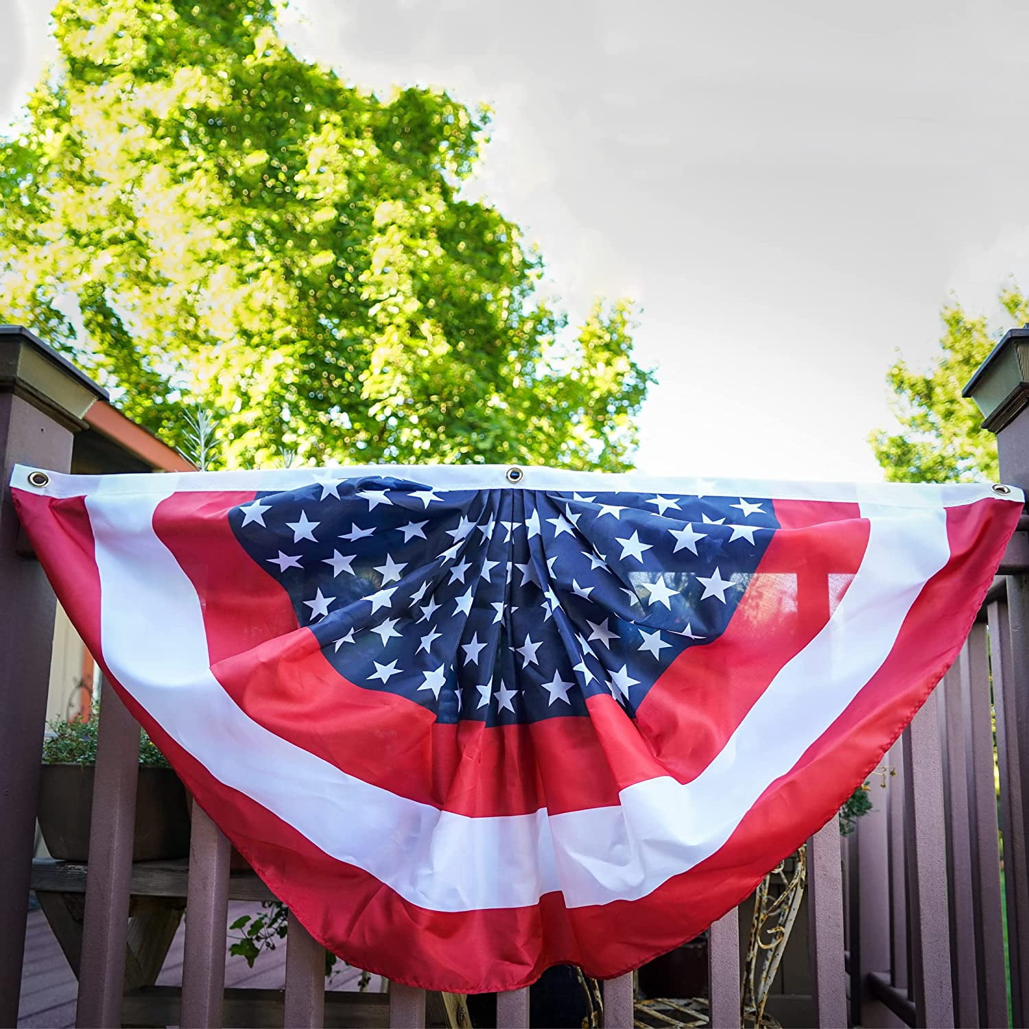 In the Breeze Center Stars Printed Bunting, 2 x 4, Fourth of July Décor, 3710