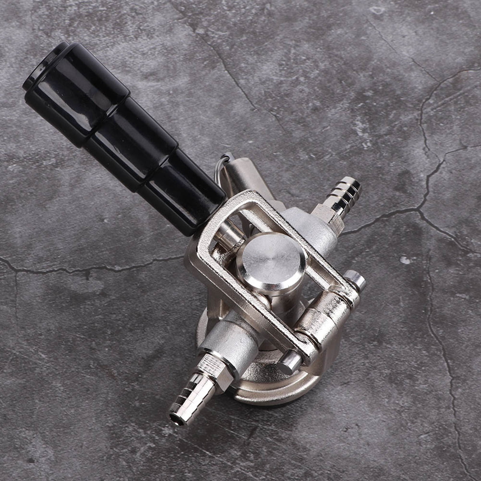 Yajisi D Type Stainless Steel Beer Keg Coupler Tap Dispenser Equipment with Pressure Reducing Valve for Home Brewing Supplies, 4.1 x 2.4 in / 10.3 x 6 cm