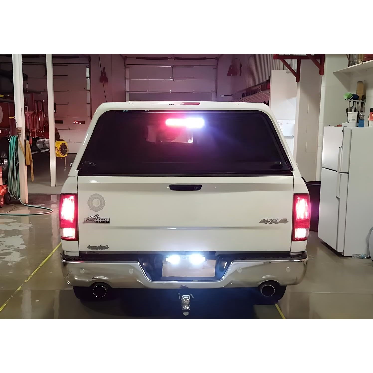 License Plate Mount Amber/White LED Warning Light Kit For Truck SUV Car, Including License Mounting Brackets, 2 Sets High Power LED Strobe Lamps