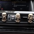 thumbnail image 4 of Juego de colgantes de aromaterapia con cabeza de fantasma, 3 uds., salida de aire de coche de resina creativa, adornos de aromaterapia, decoraciones para coche JAMW  Sencillez, 4 of 5