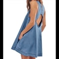 thumbnail image 3 of Vestido Vaquero Estilo Babydoll Sin Mangas para Mujer, Informal, de Verano, con Espalda Recortada, Corte A, Fluido y Bolsillos Azul XL, 3 of 10