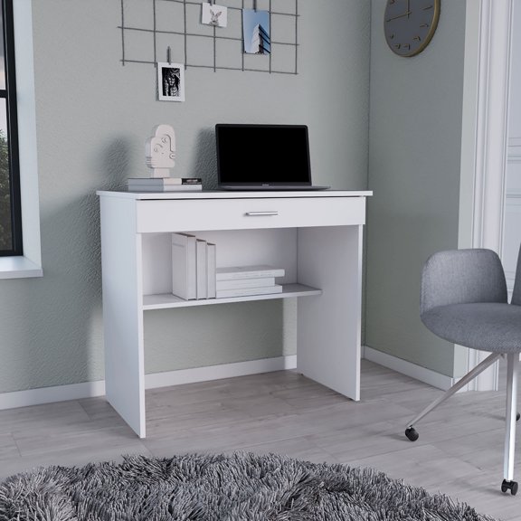 Large Working Area Desk / Practical Storage in Creative Spaces