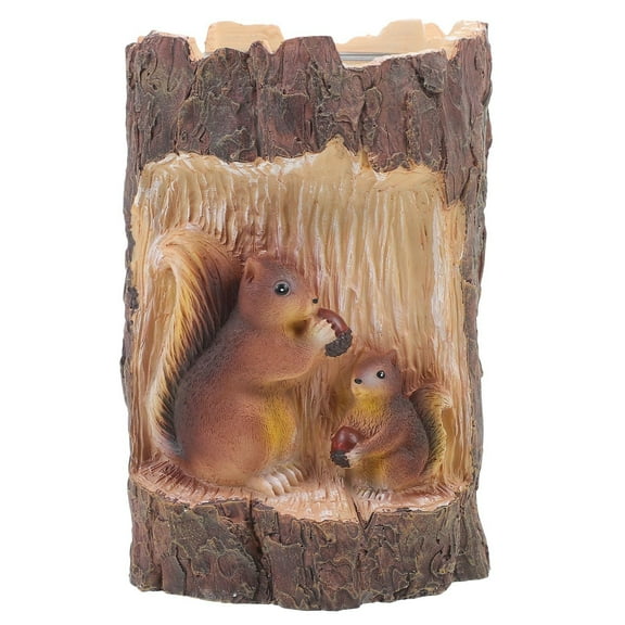 Matoen Garden Decor Statue, Solar Squirrel with LED Lights - Outdoor Figurine for Lawn Decoration, Gifts for Mom, Handcrafted Resin Sculpture -Garden Lovers/Mothers Day/Christmas Day Gift