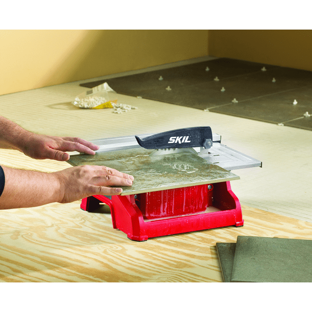 SKIL 120V 4.2 Amp Corded 7 Inch Wet Tile Saw 3540 02