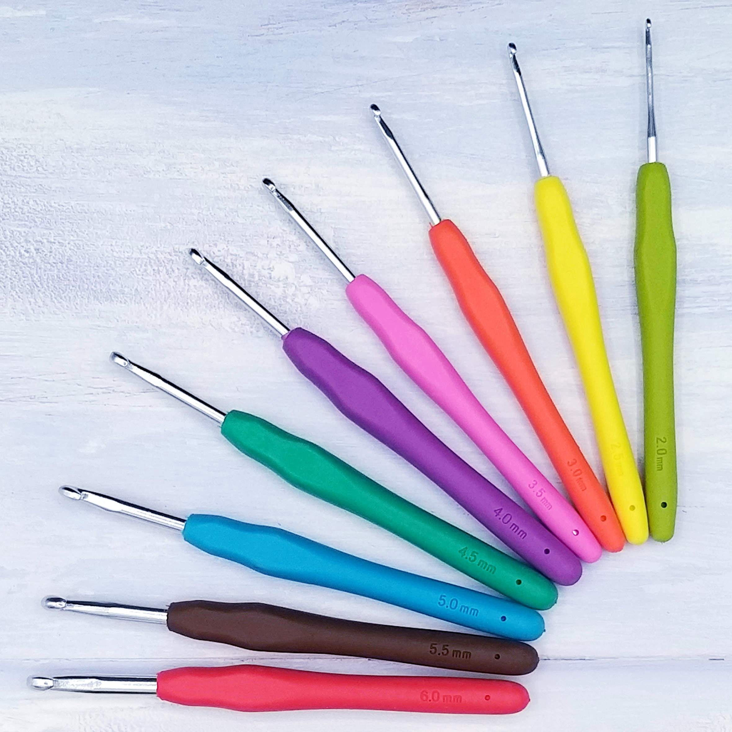Crochet Hook Set - 9 hooks in a Cotton Wee Woolly Wonderfuls Case