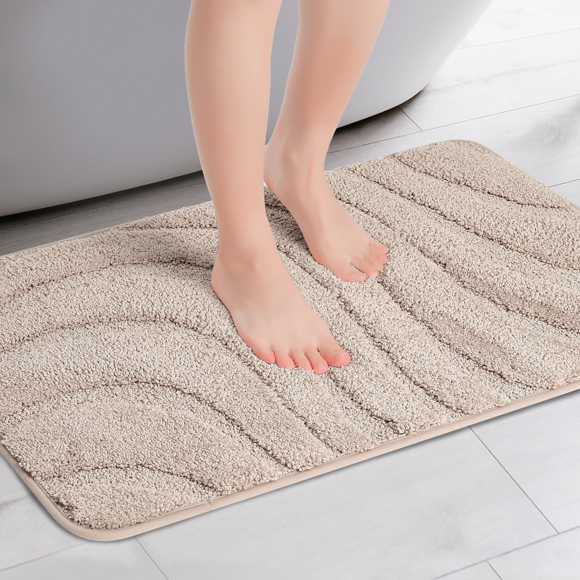 Unique Bargains Non Slip Bath Mat Geometry Bathroom Rug Absorbent Mat Microfiber Bath Rugs Khaki 20" x 32"