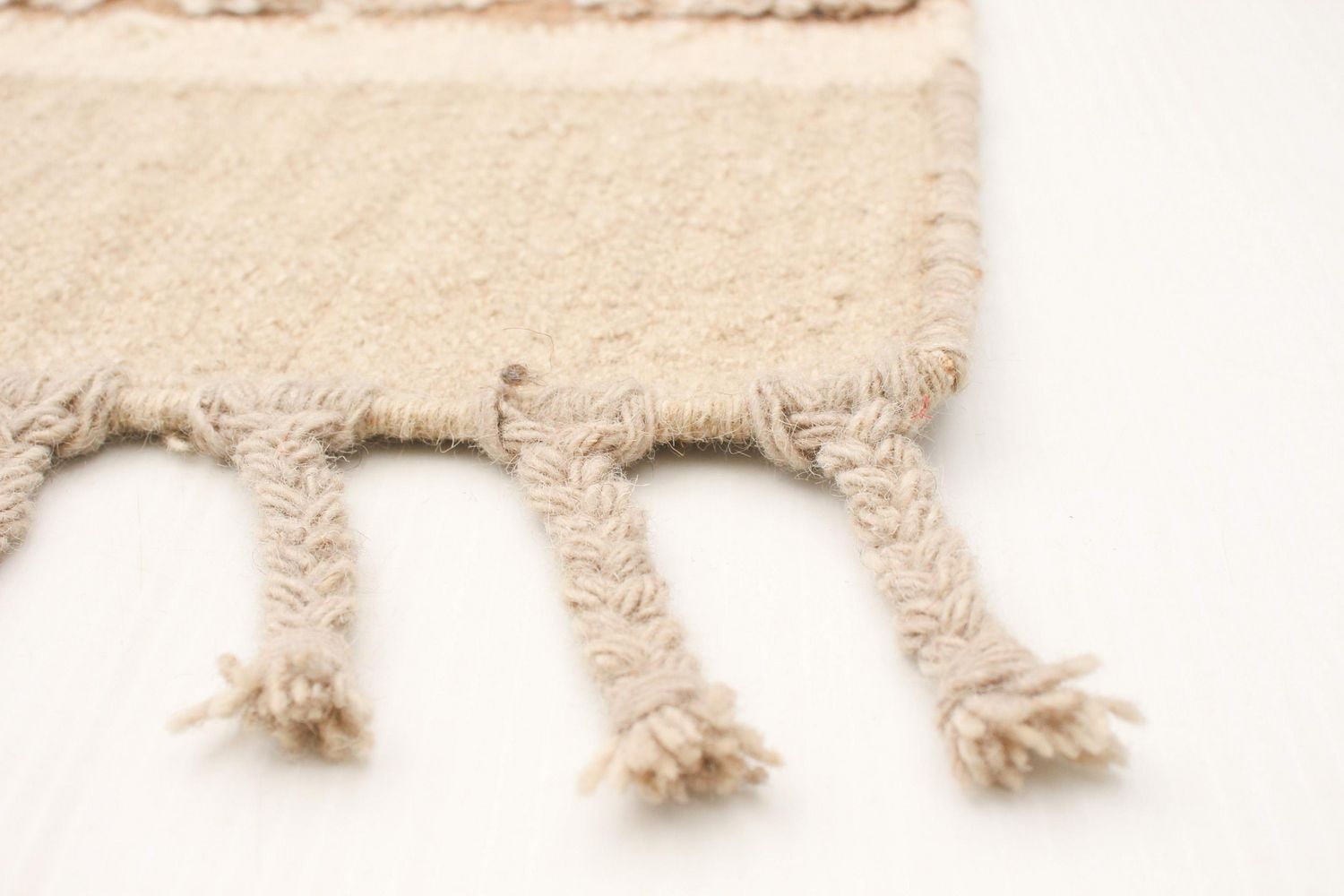 ECARPETGALLERY 5'5" x 7'11" Carved Cambridge Hand Made Area Rug for Living Room, Dining Room and Bedroom in Grey