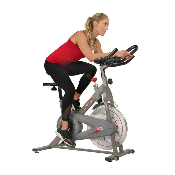 Sunny Health & Fitness Synergy Series Vélo d’exercice magnétique de cyclisme intérieur - SF-B1879
