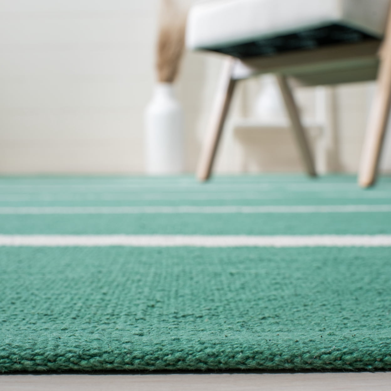 SAFAVIEH Montauk Oswald Geometric Striped Cotton Area Rug, Dark Green/Ivory, 5' x 8'