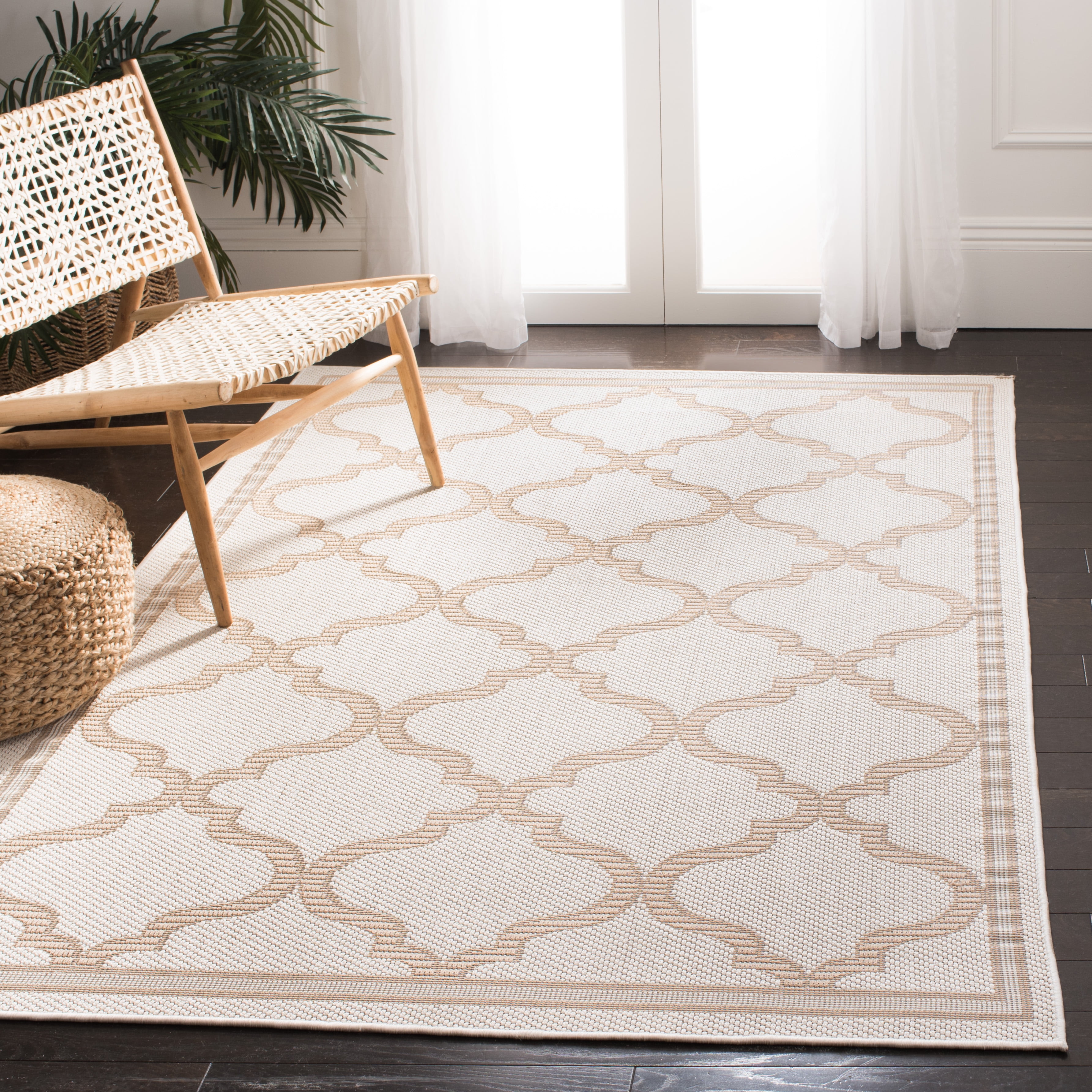 SAFAVIEH Machine Washable Rug Indoor/Outdoor Bermuda Collection - Bermuda Tamaya Geometric Machine Washable Indoor/Outdoor Area Rug, Ivory/Beige, 5'3" x 7'6"