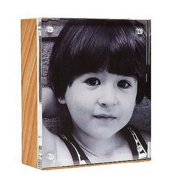 The MUSEUM MAGNET 4x4 FRAME with Natural wood back - 4x4