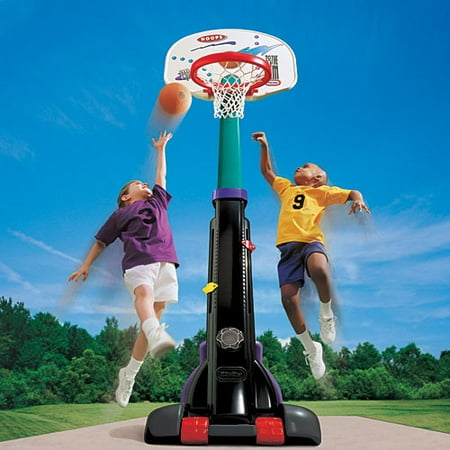 Little Tikes EasyStore Basketball Set