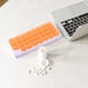 thumbnail image 2 of Contenedor de viaje con 31 divisores para vitaminas Teclado de rejilla digital Pastillero mensual, 2 of 9