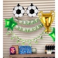 thumbnail image 2 of Set de globos para fiesta de fútbol Kwuz con trofeo dorado de 81 cm, 2 of 6