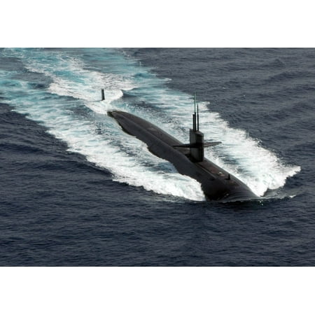 - LAMINATED POSTER 080417-N-3165S-098 ARABIAN SEA The Los Angeles class fast-attack submarine USS Norfolk (SSN-714) lea Poster Print 24 x 36