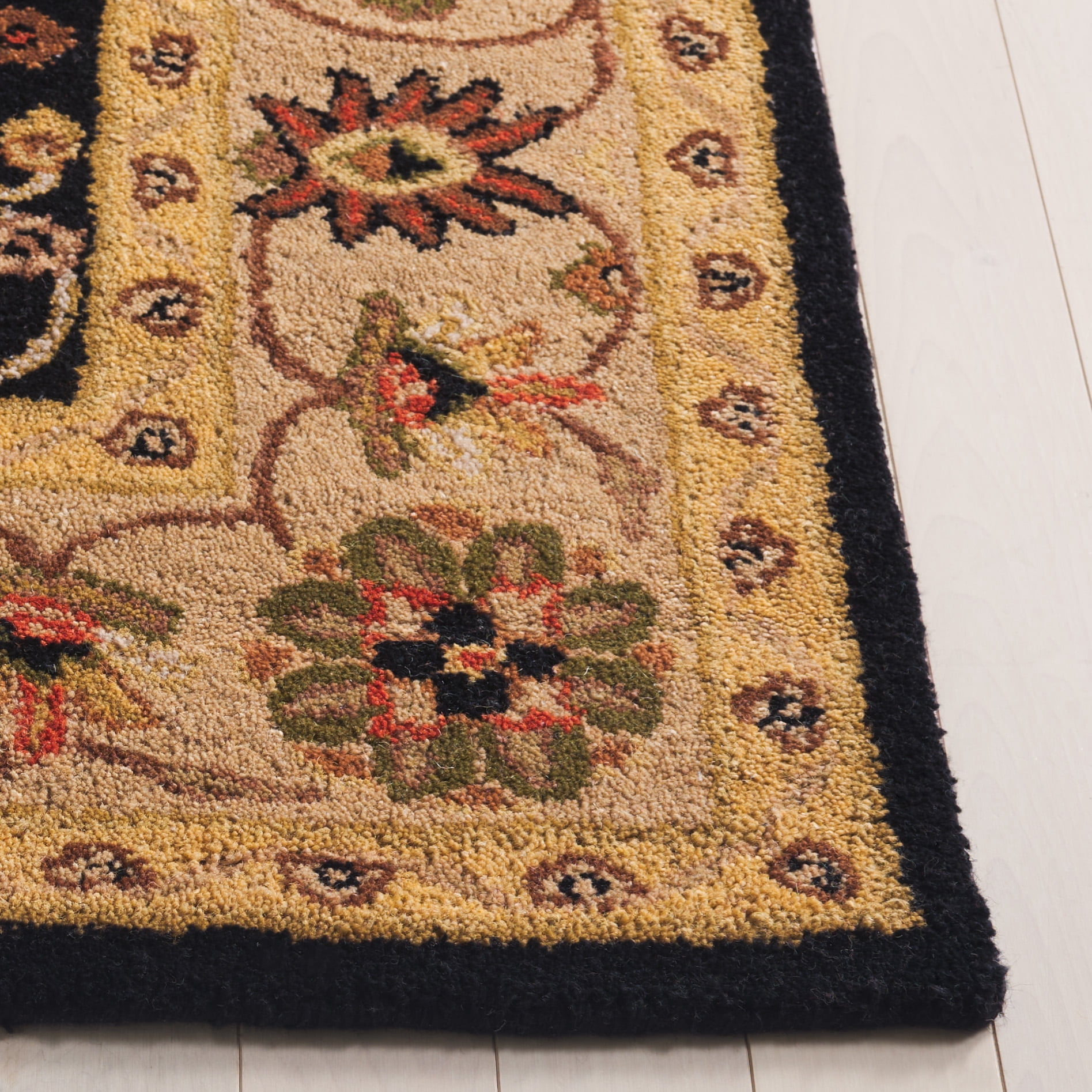 SAFAVIEH Antiquity Beaumont Oriental Runner Rug, Black/Ivory, 2'3" x 8'