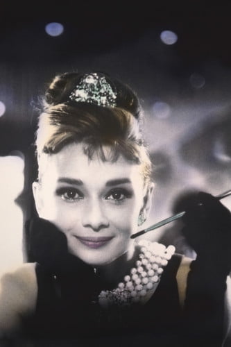 breakfast at tiffany's cigarette holder