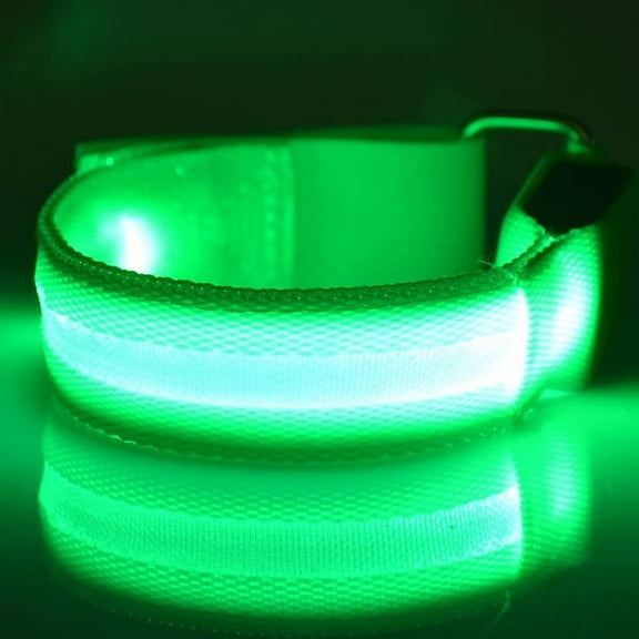 Light Up LED Armband for Running Walking at Night,Reflective Arm Bands for Runners,Rechargeable Jogging Lights,High Visibility Night Running Safety Gear Adjustable Running Women Men Kids - Green