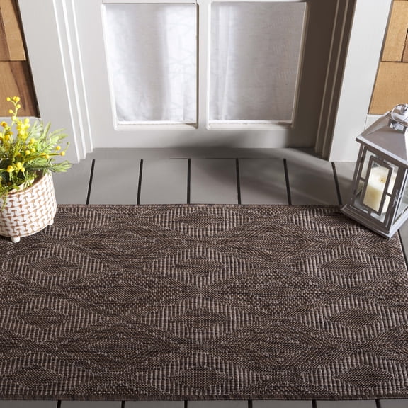 Safavieh Courtyard Teodor Geometric Indoor/Outdoor Area Rug, Brown, 2' x 3'7"