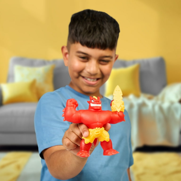 Heroes of Goo Jit Zu Meteor Madness, Stretchy Blazagon Action