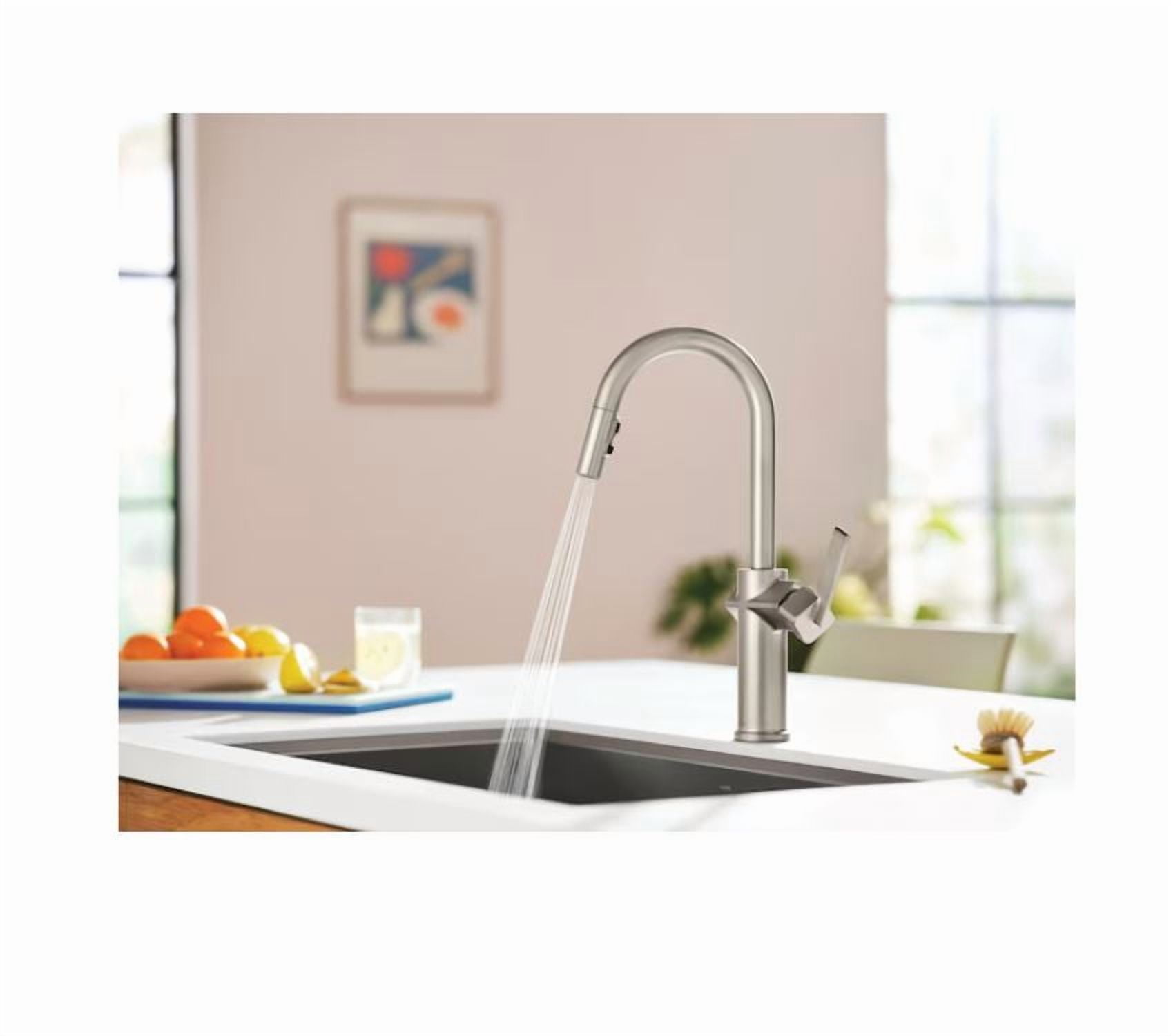 Moen Joric Spot Resist Stainless Single Handle Deck-mount Pull-down Kitchen Faucet with Sprayer (Includes Deck Plate)
