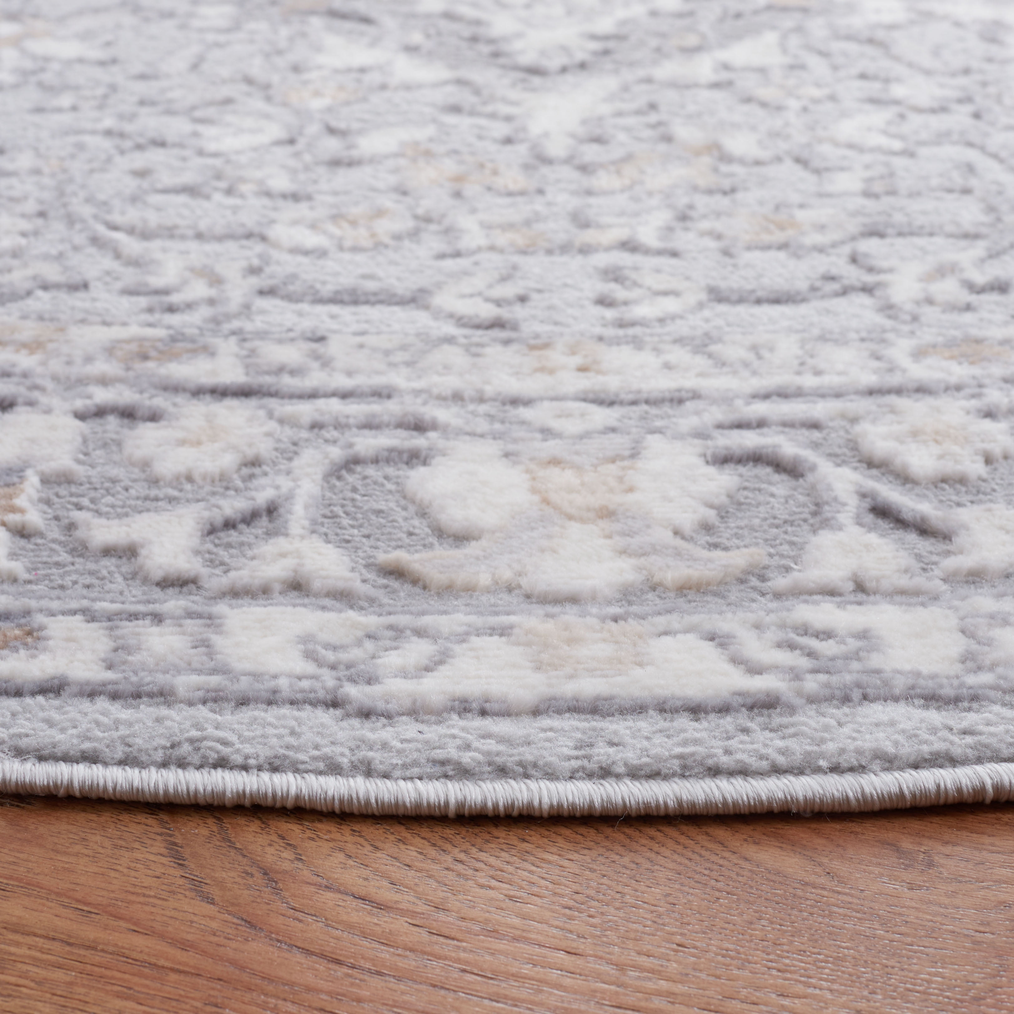 Safavieh Eternal Aleesha Floral Area Rug, Gray/Beige, 6'7" x 6'7" Round