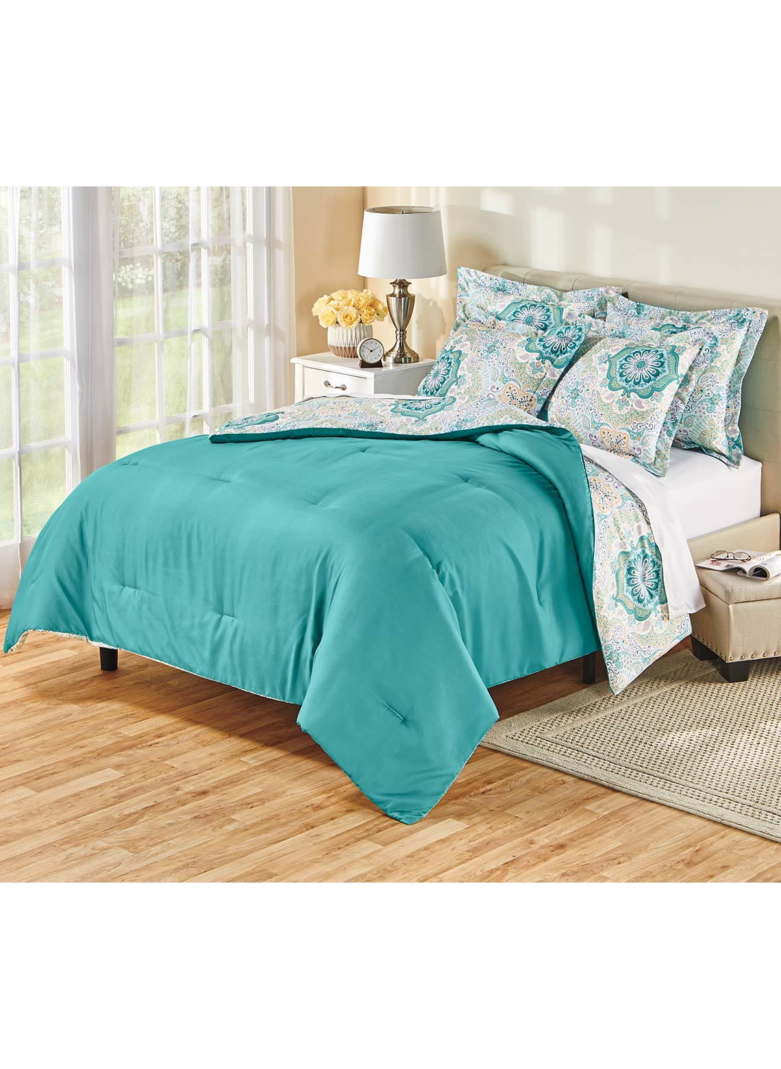 Saratoga Reversible Comforter Set