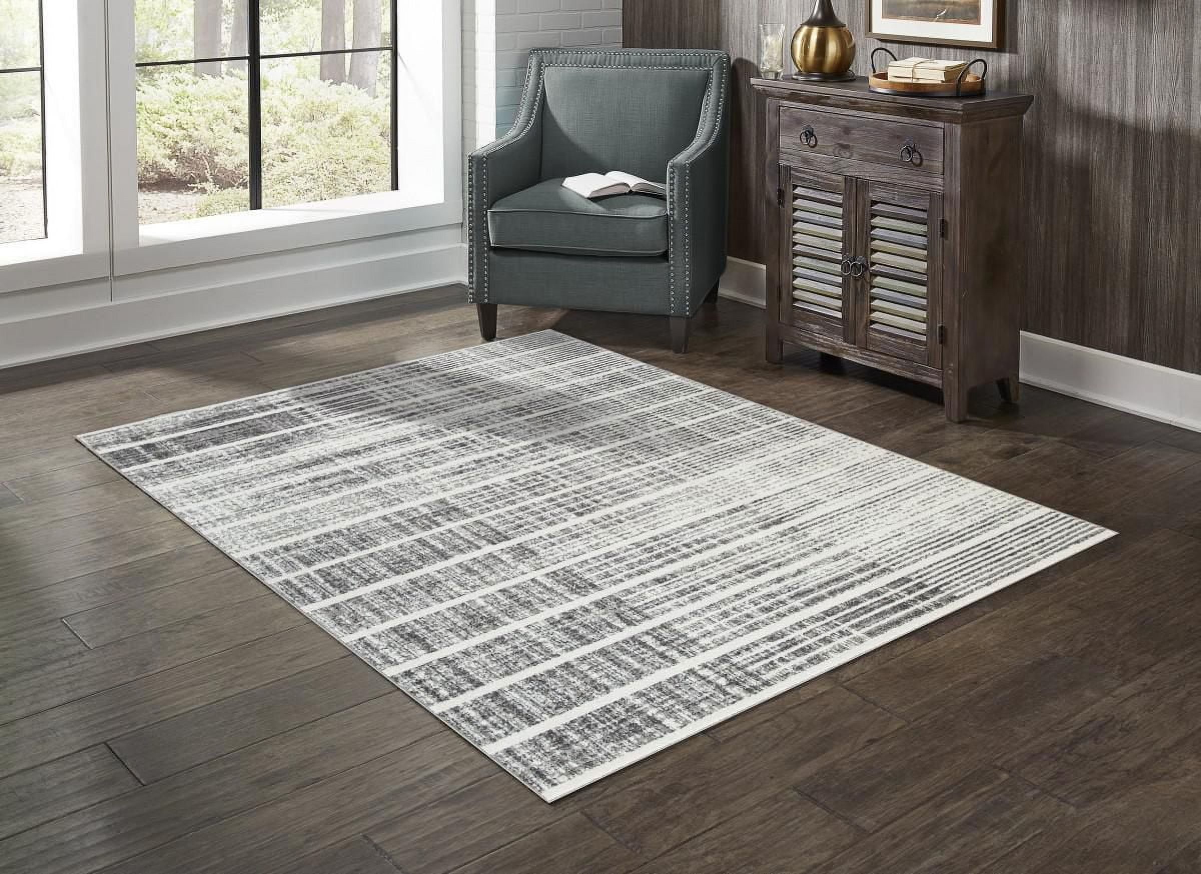 Alexis 5x8 Area Rug