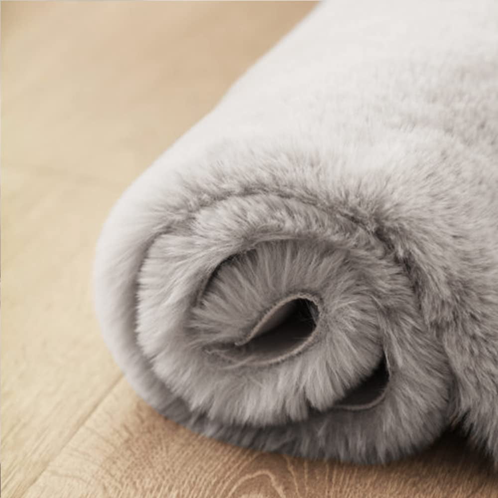 Ghouse 2x3 Soft Grey Faux Fur Rug, Machine Washable Area Rugs for Bedroom Fluffy Rugs for Living Room,Carpet Sheepskin Rug