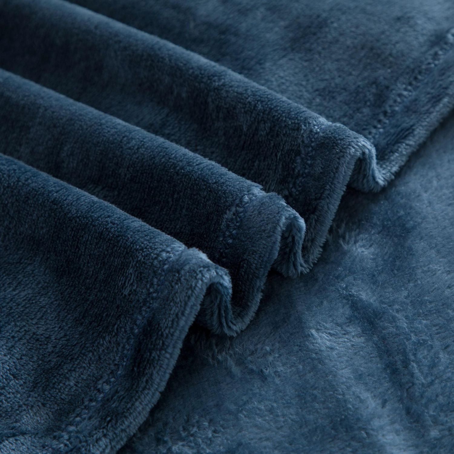 Jeté en peluche Mainstays Extra doux et douillet