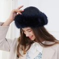 thumbnail image 4 of Gorro ruso grueso y cálido para mujer, gorro de gamuza estilo aviador, resistente al viento, de piel de Mongolia, gorro de piel de zorro para mujer, 4 of 5
