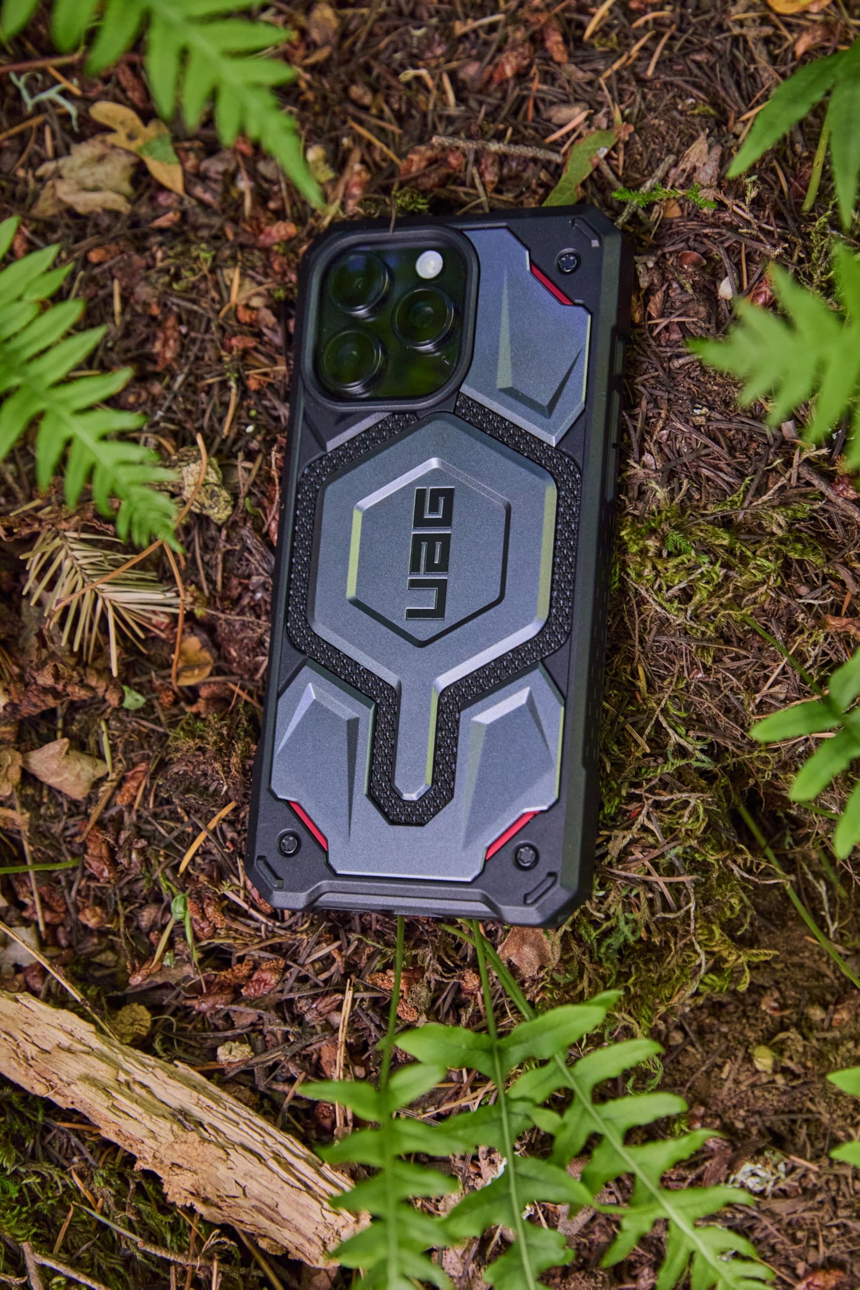 Urban Armor Gear Monarch Pro iPhone 16 Pro Max Case photo 3
