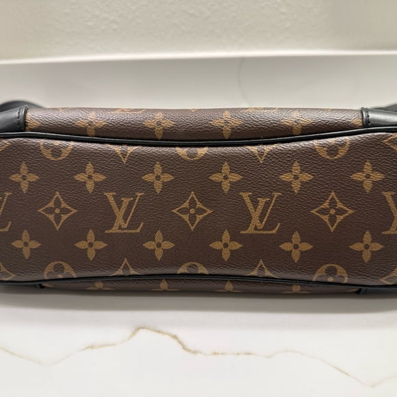 Louis Vuitton オデオン NM Authentic Louis-Vuitton Monogram Odeon NM Noir - Walmart.ca