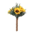 thumbnail image 1 of Novia sosteniendo flores con girasol, ramo de girasoles artificiales, 1 of 9