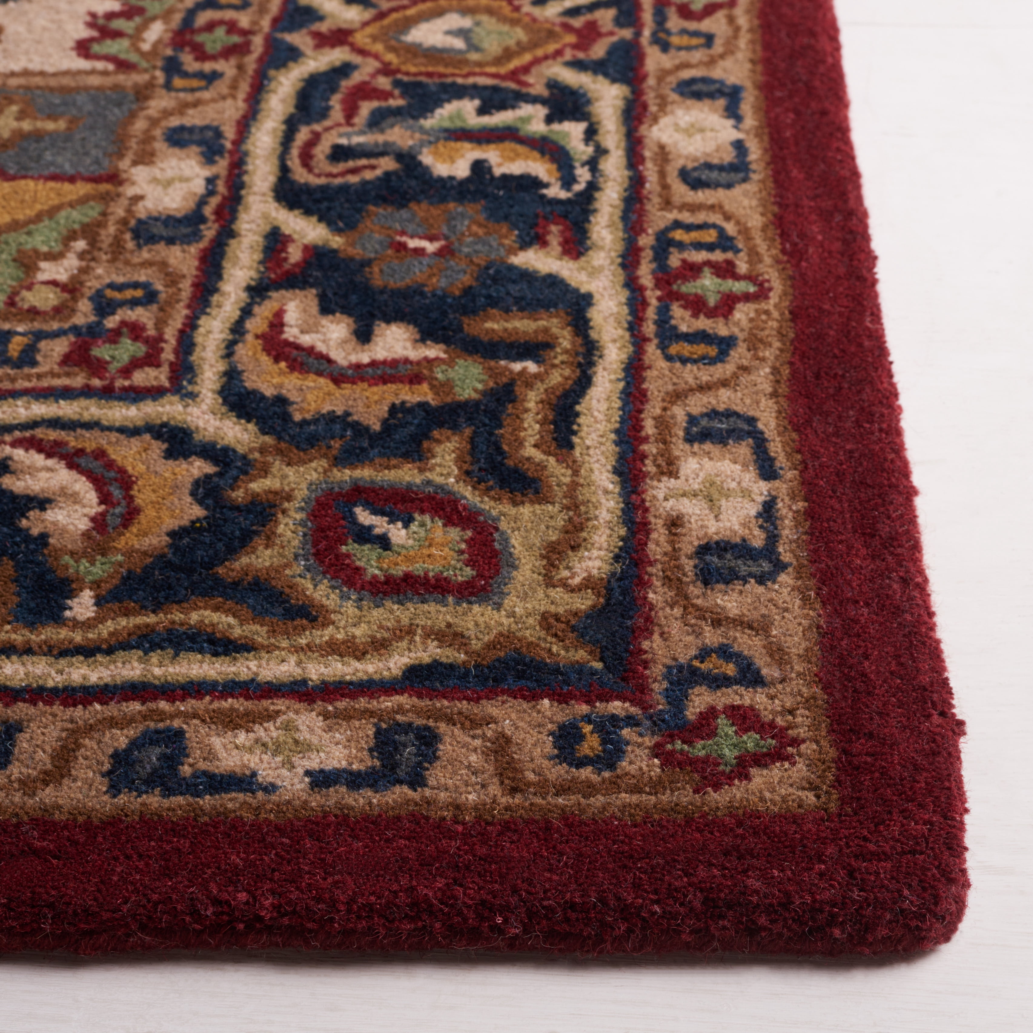 SAFAVIEH Heritage Drummond Oriental Area Rug, Red/Ivory, 6' x 6' Square