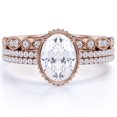 thumbnail image 1 of JeenMata Anillo de Bodas de Trío de Moissanita de Corte Ovalado de 1,5 Quilates Hecho a Mano Engastado en Oro Rosa de 18 K sobre Plata, Anillo Único, 1 of 6