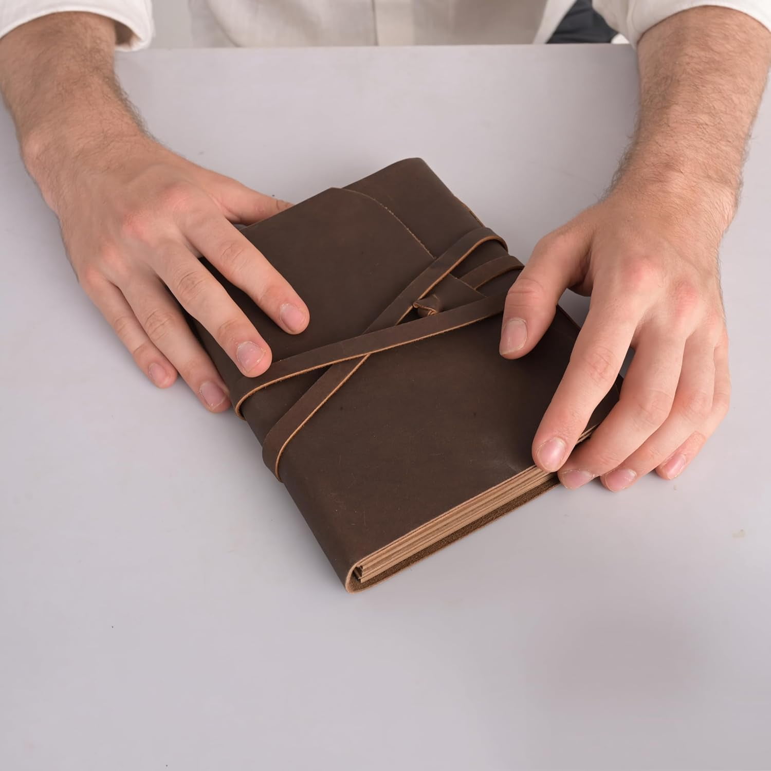 RusticVintage Leather Journal Travel Diary, Handmade Vintage Bound Notebook for Men & Women, Antique Finish, Genuine Leather Quality Lined Brown Paper for Notes, Art Sketchbook, 8X6 Inches, Brown