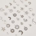 thumbnail image 4 of 70 colgantes tibetanos de aleación con forma de sol, luna y estrella. Colgantes de plata con forma de estrella y luna para la creación de joyas. Orificio: 1,8 mm., 4 of 7