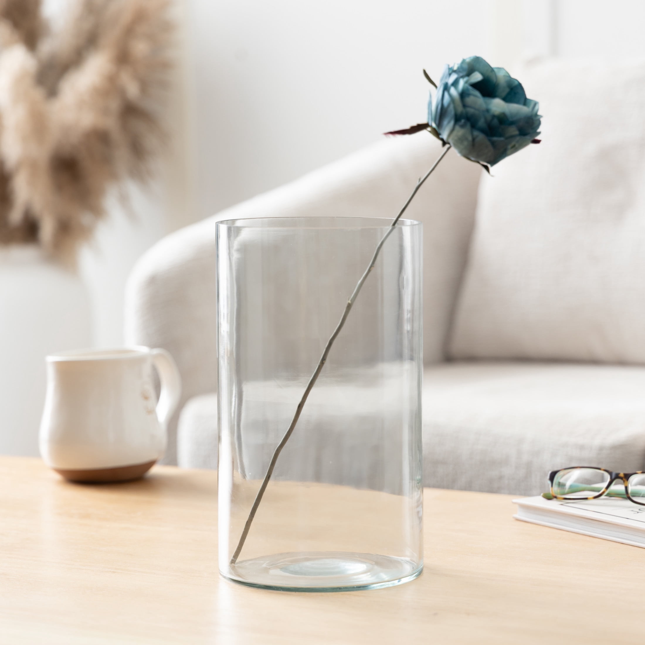 DecMode 10" Wide Glass Vase
