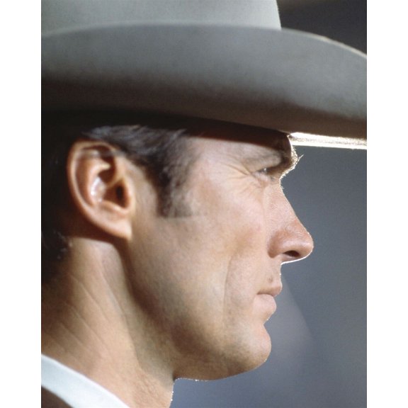 Clint Eastwood looking cool wearing stetson Coogan's Bluff 24x30 inch poster
