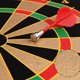thumbnail image 3 of Juego de Tablero de dardos magnético yeacher Doble Cara 6 Piezas, 3 of 8