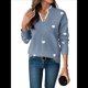 thumbnail image 1 of Suéter con Estampado de Corazones para Mujer: Cuello en V, Ribete de Encaje, Jersey de Punto Azul S, 1 of 10