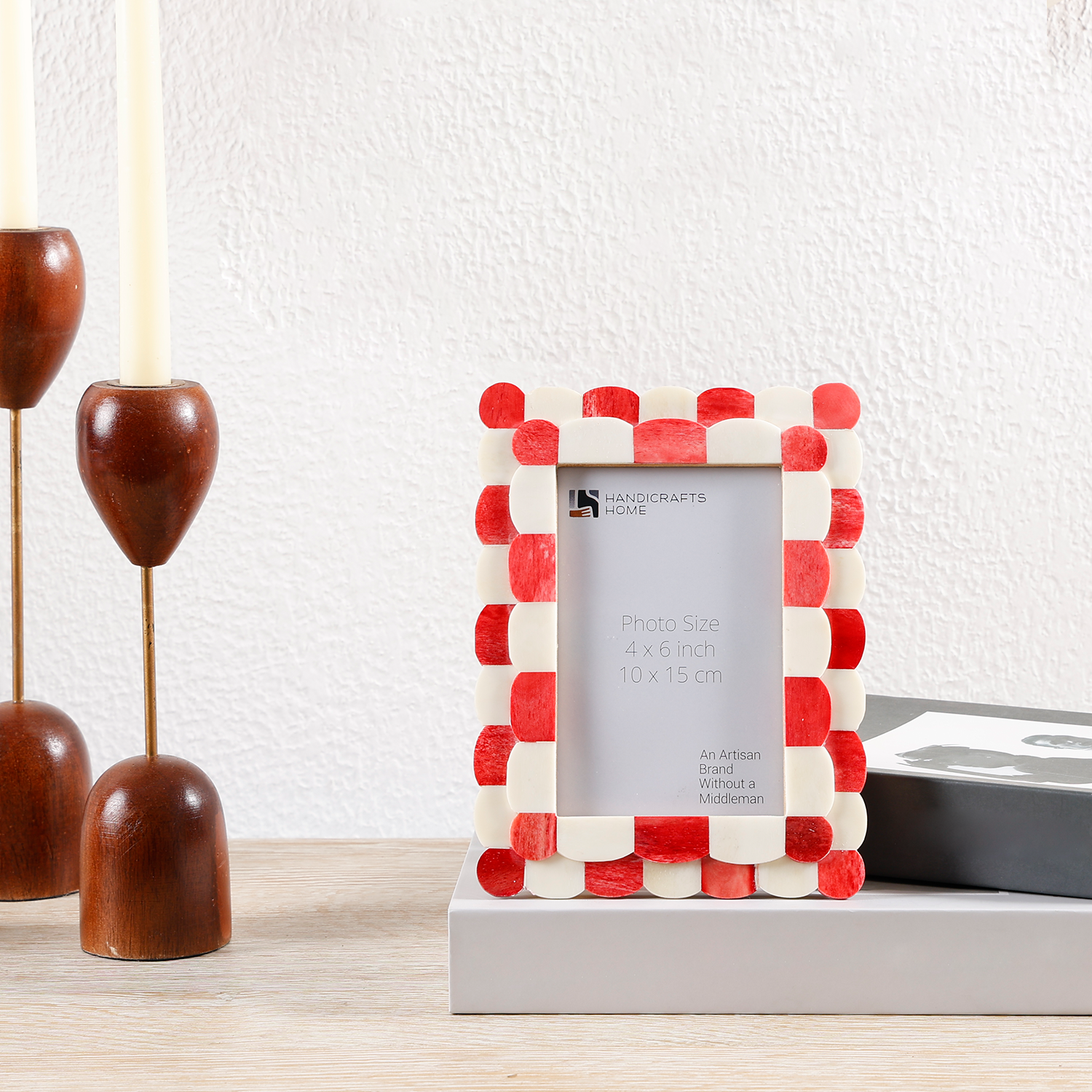 Handicrafts Home 4 by 6 Picture Frame, Red White Handmade Scallop pattern Bone inlay Photo Frame for Wall & Tabletop, Farmhouse Vintage Home Decor, Gallery Wall & Desk Decor, Family Picture Frame