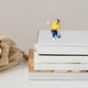 thumbnail image 4 of Figuras de personas pintadas de resina a escala 1/64, maqueta de diorama, maqueta de escena callejera, modelo DIY Amarillo, 4 of 9