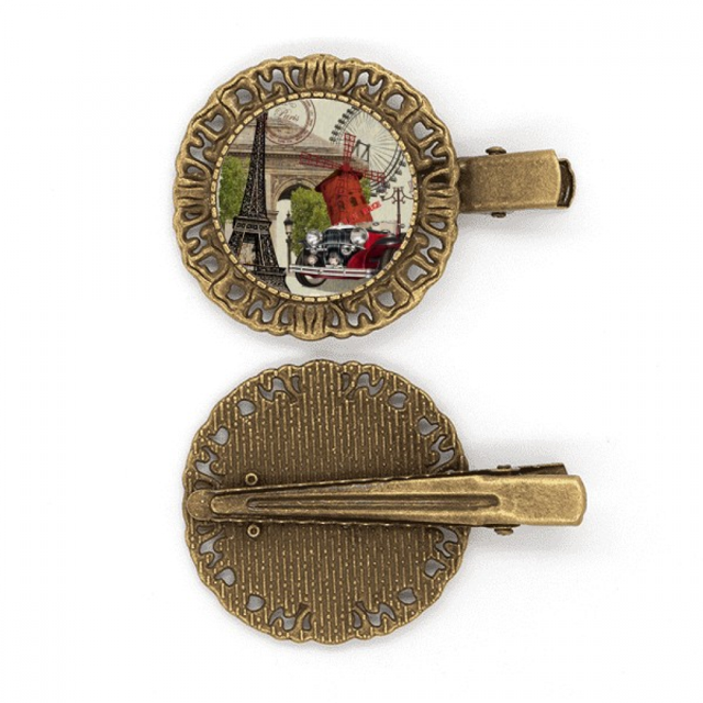 Old Car France Eiffel Tower Broche broche broche broche broche broche