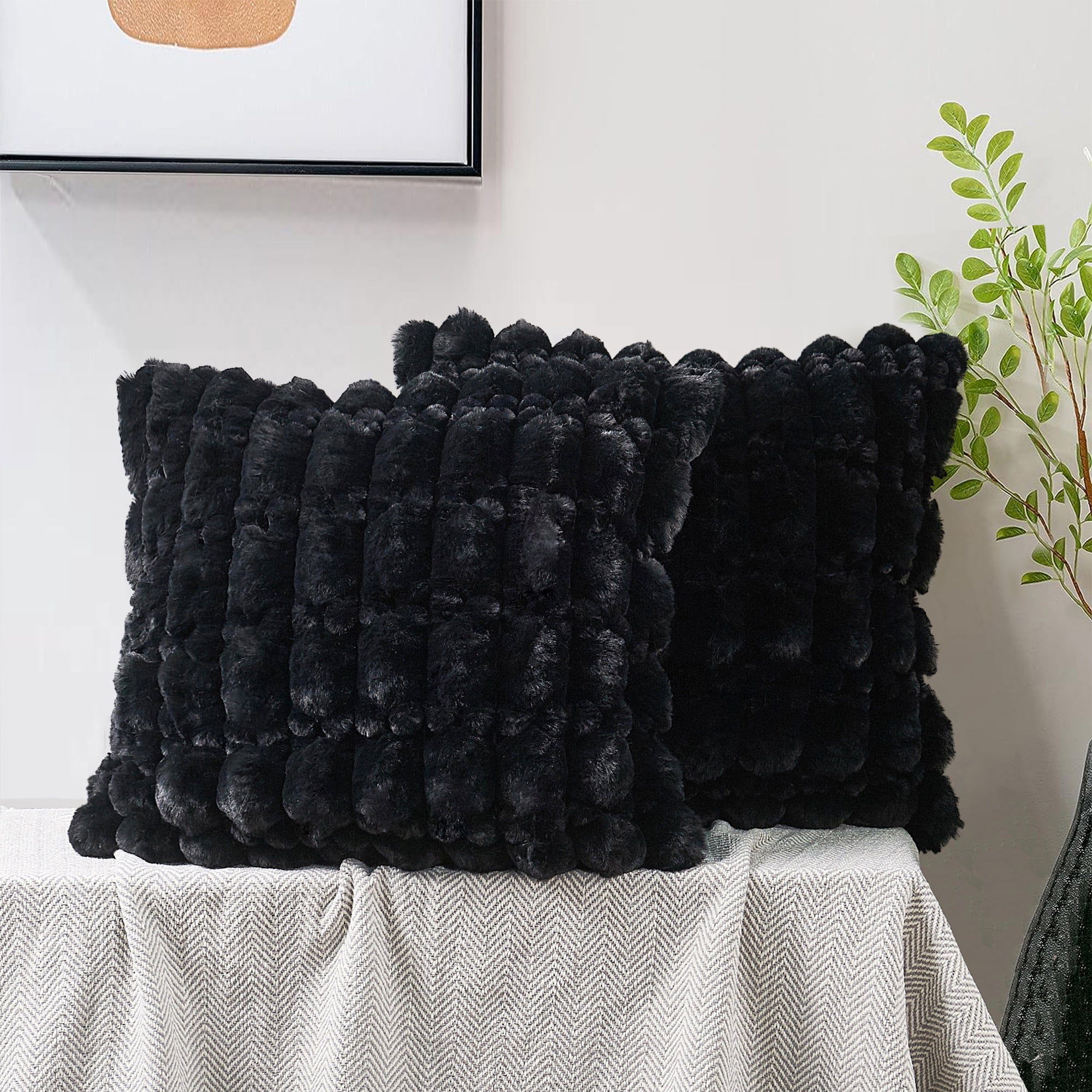 Home Soft Things Textured Spandex Bubble Faux Fur Pillow Covers, Set of 2, 20"x20", Black