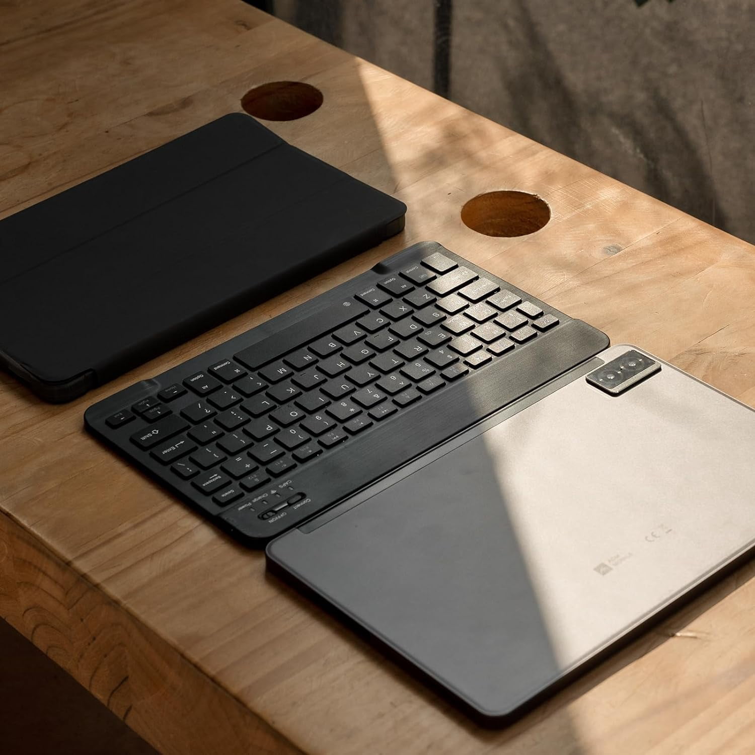 AGM Android Tablet Bluetooth Keyboard PAD Series - Black